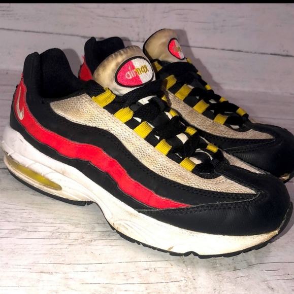 air max 95 bright crimson